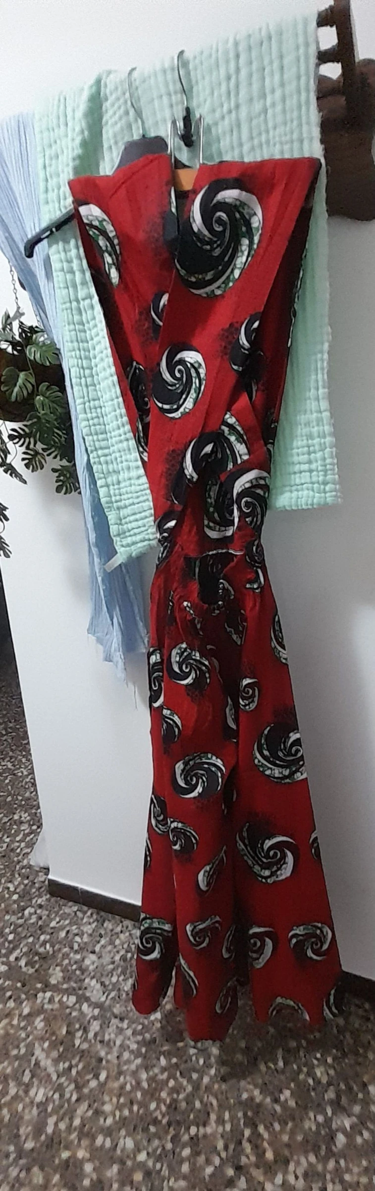 Lange jumpsuit / multifunctionele jumpsuit met Afrikaanse print (Wax print) - – photo 2